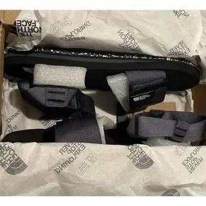 COPY - The North Face Skeena Sandals Gray/Black Mens Size 8 Women\'s Size 10 The North Face | Shoes | Copy The North Face Skeena Sandals  main image 2